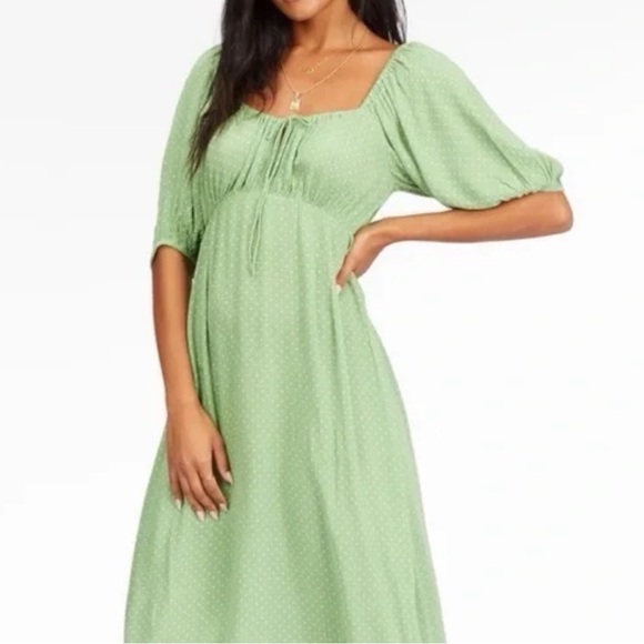 Billabong Dresses & Skirts - Billabong Green Midi Dress with Puff Sleeves